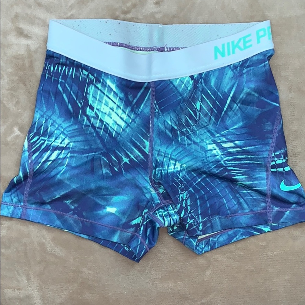 nike pros